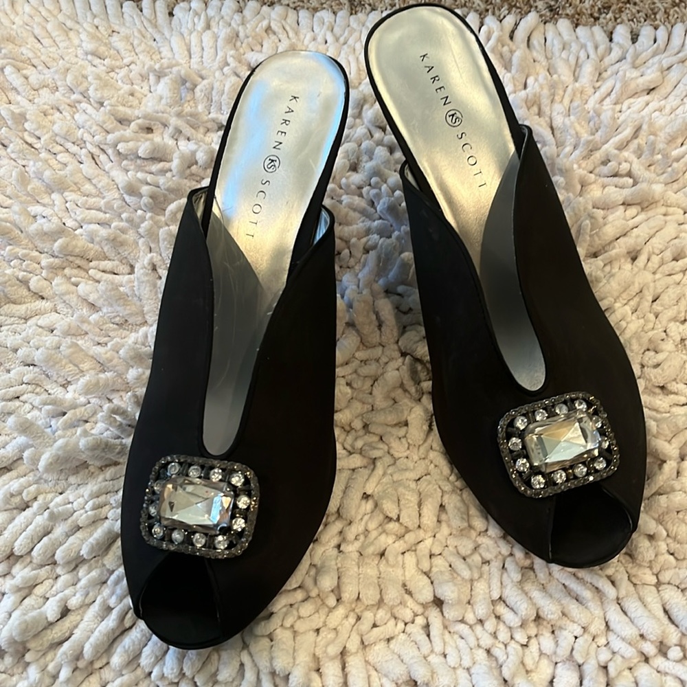 Karen Scott shoes